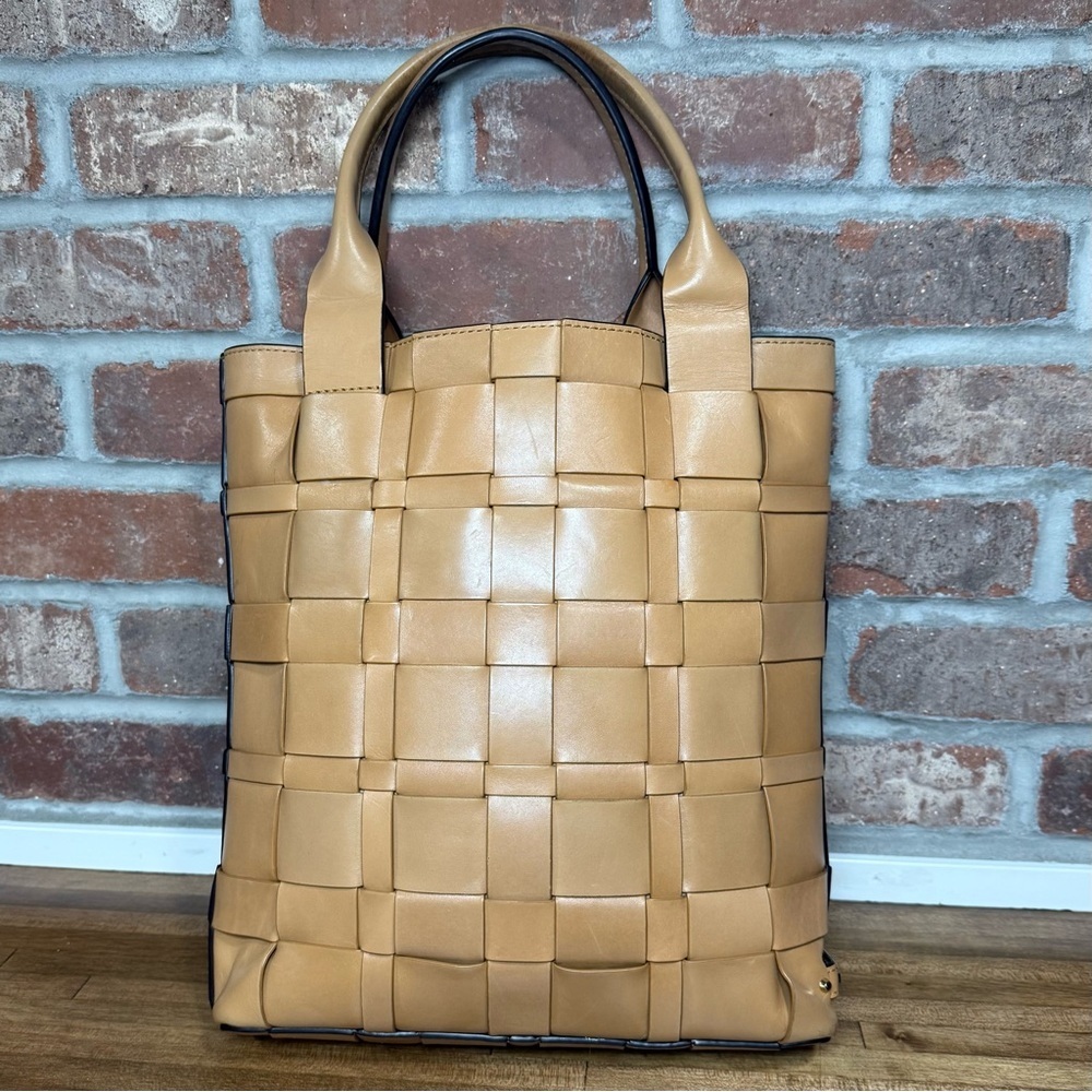 Michael Kors Woven Leather Tote & Matching Zip Wristlet/Wallet Set - Picture 3 of 14